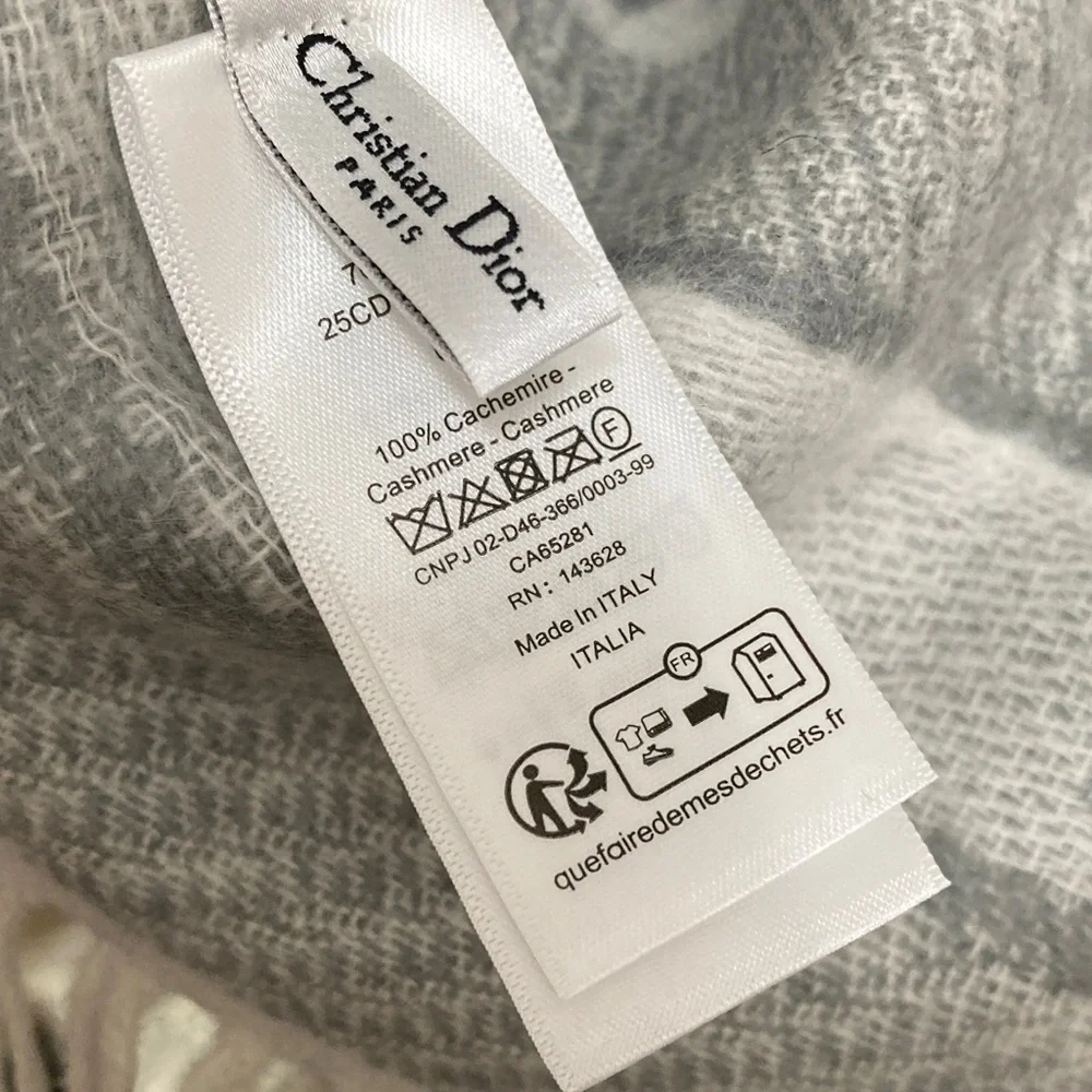 Dior Elegant Gray and Cream Scarf